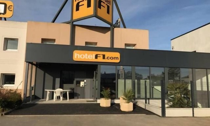 Plougastel-Daoulas Hotel | hotelF1 Brest Sud Plougastel (renovated)