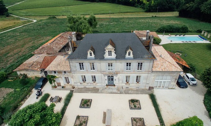 Saint-Germain-de-Vibrac House | House ∙ 7 bedrooms ∙ 20 guests