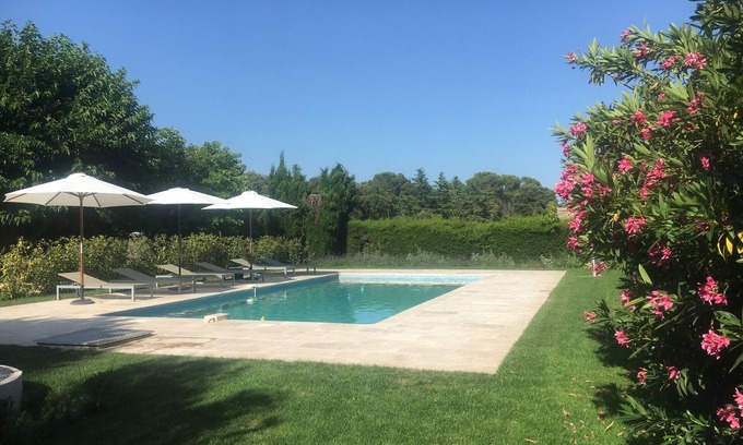 Arpaillargues-et-Aureillac House | House 3 bedrooms 2 minutes from Uzes - calm on 4500 m² park and garden