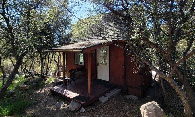 Wofford Heights House | House ∙ 1 bedroom ∙ 4 guests