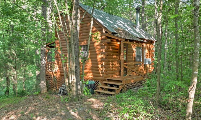 Ellijay House | House ∙ 1 bedroom ∙ 2 guests