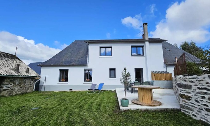 Salon-la-Tour House | House ∙ 3 bedrooms ∙ 6 guests