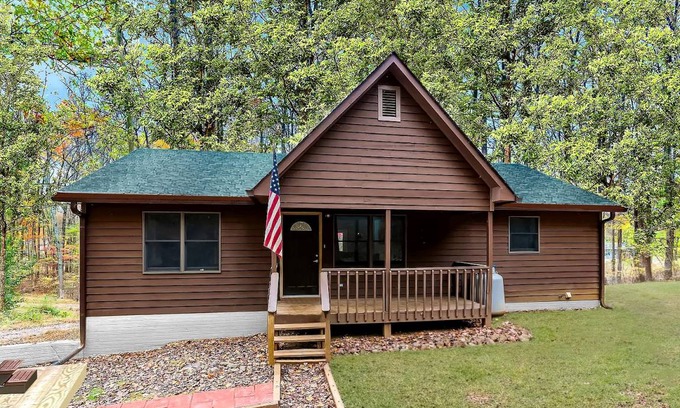 Kabletown House | House ∙ 3 bedrooms ∙ 6 guests