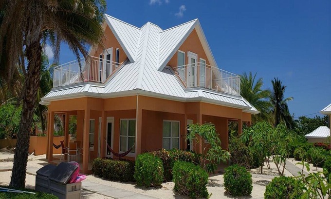 North Side House | House ∙ 3 bedrooms ∙ 9 guests