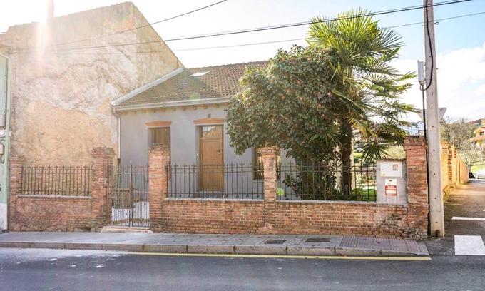 Las Campas y San Claudio House | House ∙ 4 bedrooms ∙ 8 guests