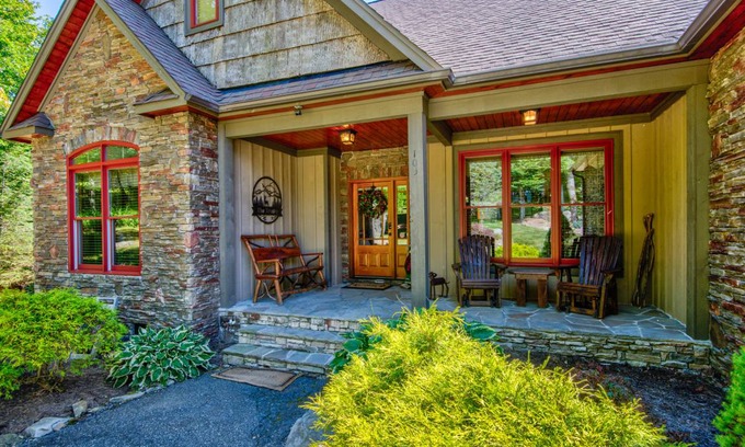 Sugar Mountain House | House ∙ 5 bedrooms ∙ 14 guests