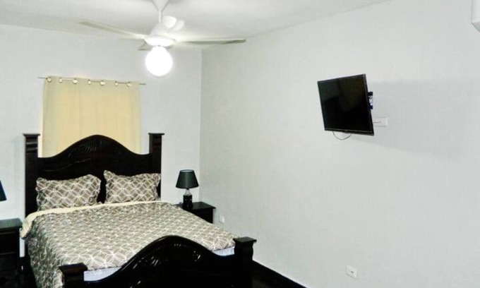 Residencial ROMANA Apartment | House