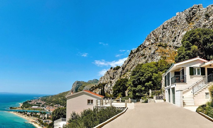 Borak House | House Dunja (14361-K1) - Omis