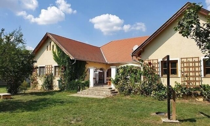 Locs House | House for 6 guests with 300m² in Lócs (120089)