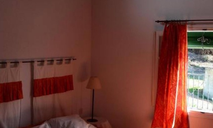 Cazalla De La Sierra Cottage | House for 4 people on the Las Navezuelas estate