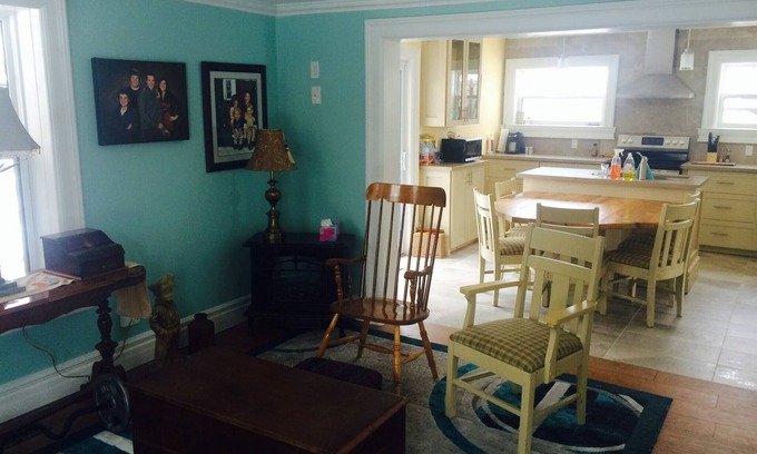 Southampton House | House for rent close to the town and beach