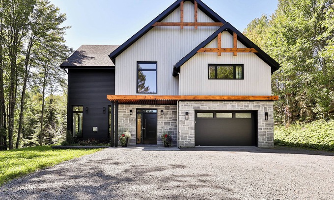 Saint-Sauveur House | House for rent - Saint-Sauveur - Winter season 4 months December 1, 2024
