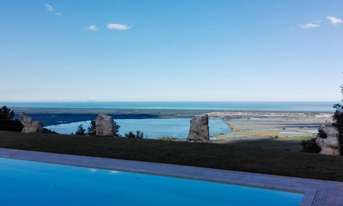 Vicopelago Apartment | House Geranio in Tuscany (LUCCA) with Pool, garden and spectacular sea view