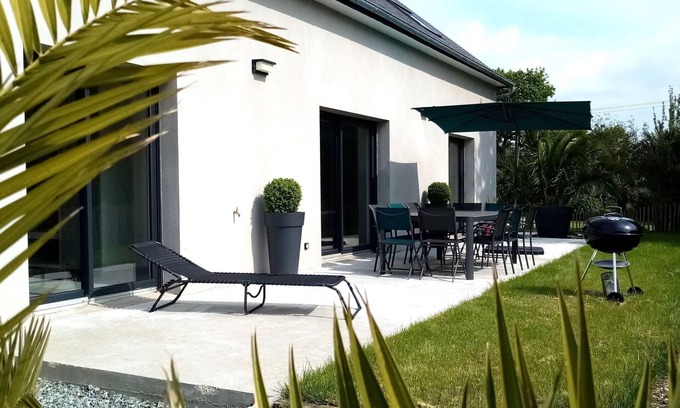 Ploumilliau House | House in Brittany near St Michel Beach