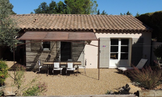 Roaix House | House in Buisson with Provencal Charm