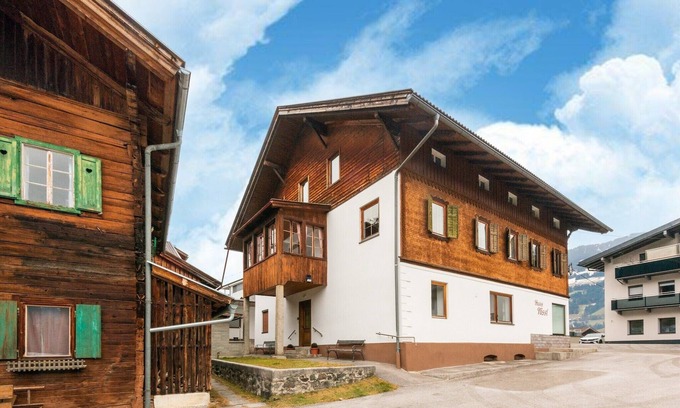 Fuegen House | House in Fügen near Zillertal Ski Slopes
