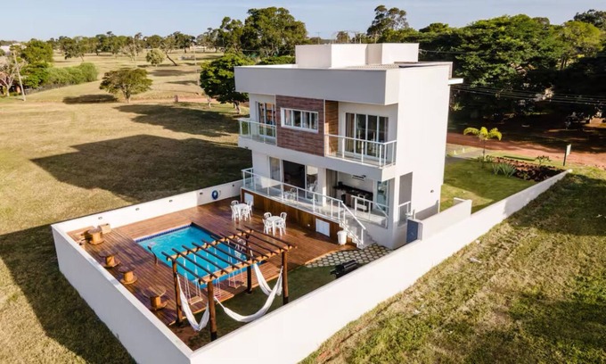 Paranapanema House | House in Riviera De Santa Cristina XIII