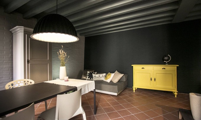Ferrara House | House in the center with parking