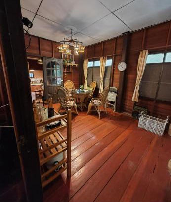Luang Nuea House | House in the Forest