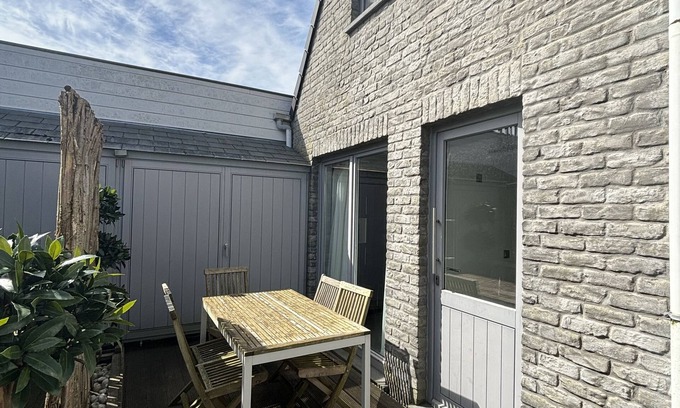 Knokke-Heist House | House Knokke 120m² 3 minutes drive from the sea with sun terrace
