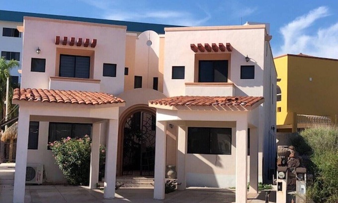 San Carlos House | House in Villa California