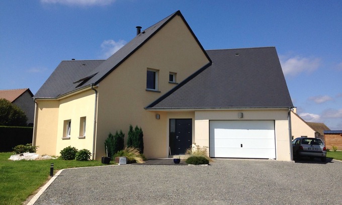 Parigne-lʼEveque House | House near Le Mans/Ideal for 24-hour race circuit