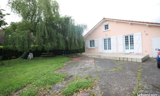 Pardies House | house near spain