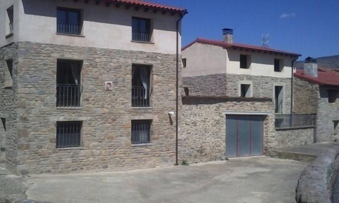 Villar del Rio Cottage | House of the Foreman for 12 people
