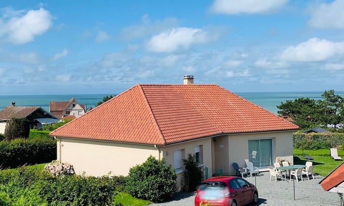 Quiberville House | House on fenced plot, sea view, pets allowed
