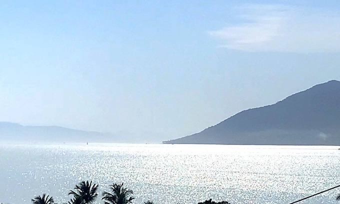 Praia Deserta House | House on the beach with views of the sea and mountains for 8 people North Coast
