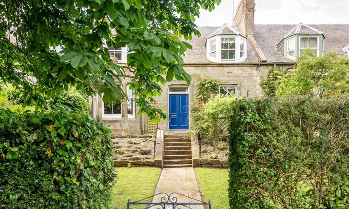 St. Andrews Ski Chalet | House on the Burn