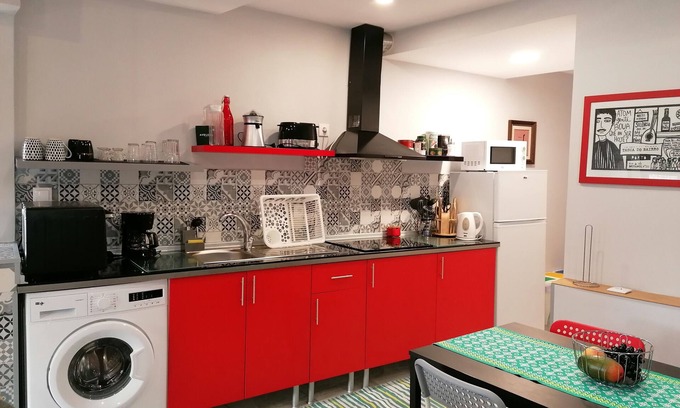 Lordelo do Ouro e Massarelos House | House Romantic To Romantic Walk