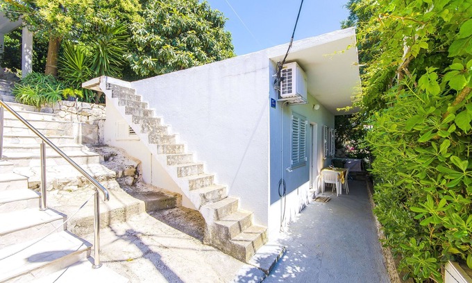 Blato House | House Rose (44391-K1) - Zivogosce