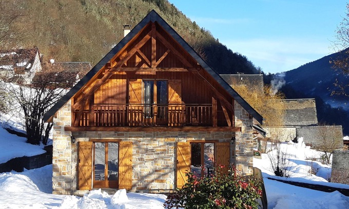 Vielle-Louron Ski Chalet | House south facing cottage in the Louron Valley near Loudenvielle classified 3 * Wifi