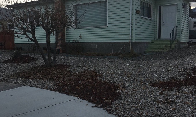 Okanagan-Similkameen House | House to rent for a month or two in the sunny Okanagan Valley in Oliver, BC.