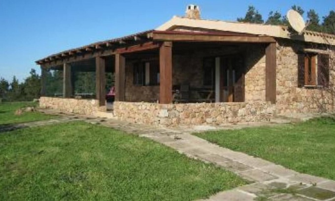 Trinita d'Agultu e Vignola Villa | house / villa - Isola Rossa Loc. Buniccu