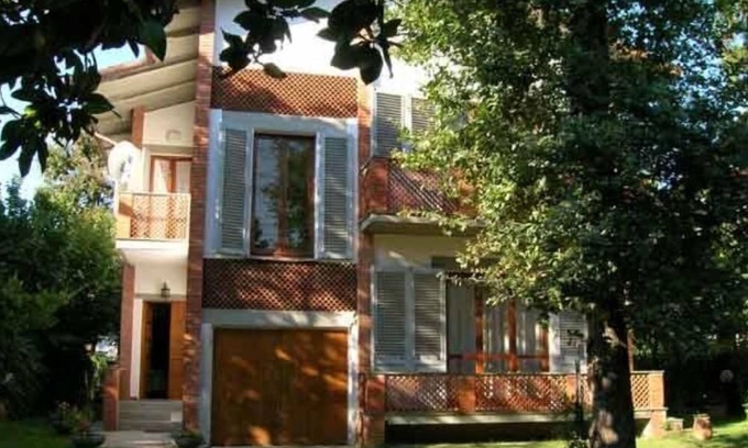 Ronchi Villa | House/Villa - Massa