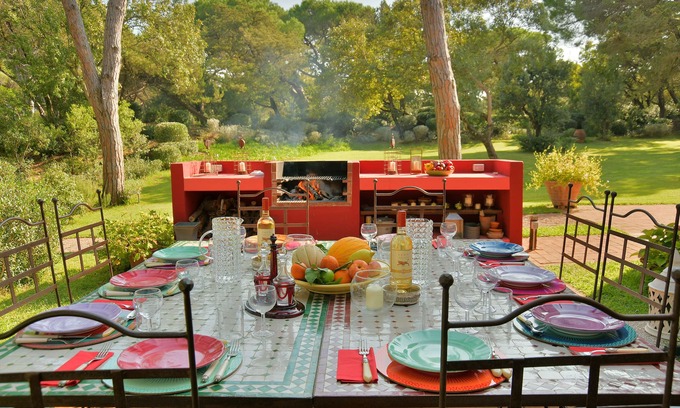 Marina di Bibbona Villa | House with 6 Bedrms, 5 Bathrms, 5min walk trough a private grove to the beach