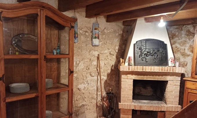 Penafiel Cottage | House with cellar in the center of Peñafiel