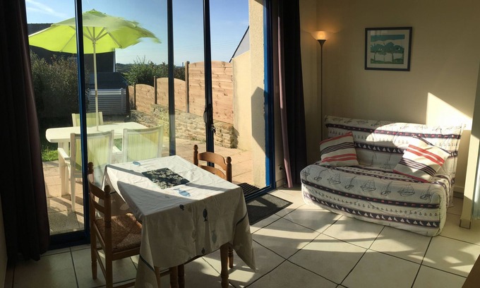 Le Conquet House | House with heated pool and 100m from the beach in Le Conquet