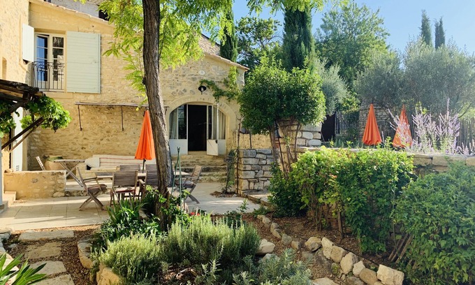 Saignon House | House with Provencal charm for lovers of authenticity.