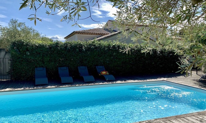 Souvignargues Villa | HOUSE with SPA - CLIMATIZATION - SWIMMING POOL - Gîte de France