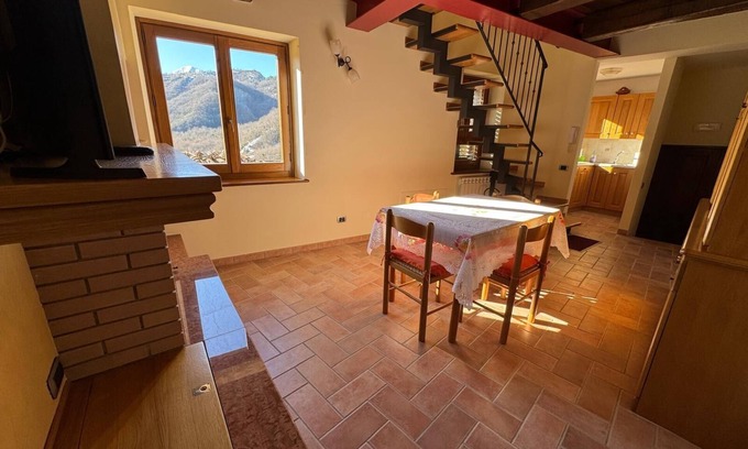 Vidoni House | House with terrace inside the Sibillini Mountains National Park