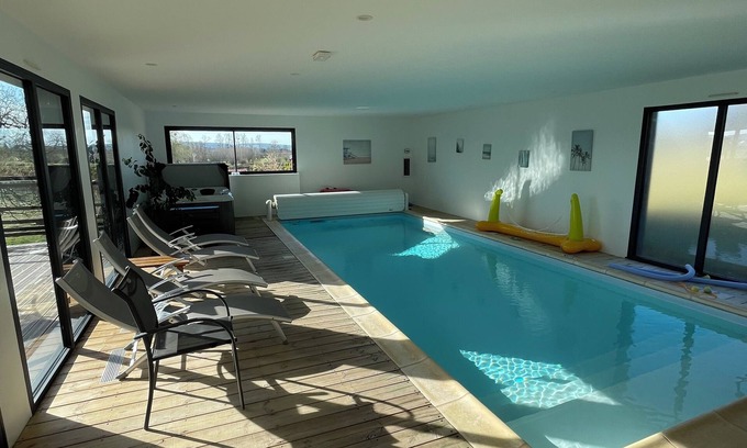 Saint-Martin-l'Hortier House | House Year-round heated private indoor pool with SPA