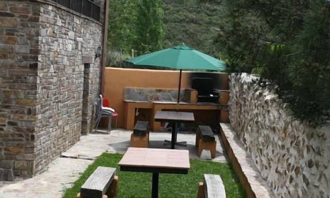 Berzosa del Lozoya Cottage | Housing with terrace unparalleled views