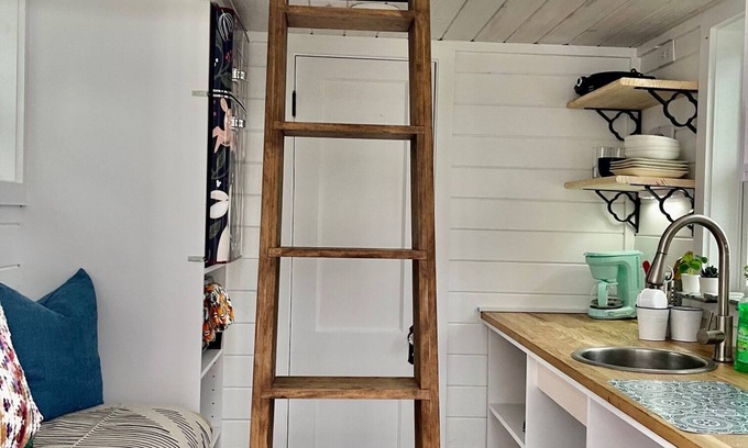 North Houston House | Houston Tiny Home Micro Home, Amazing Home Stay