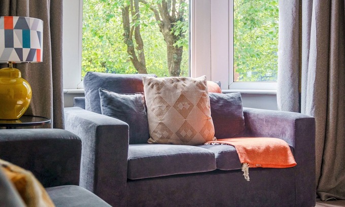 Adamsdown Apartment | Howard Gardens - 2 Bedroom Apartment in Cardiff City Centre