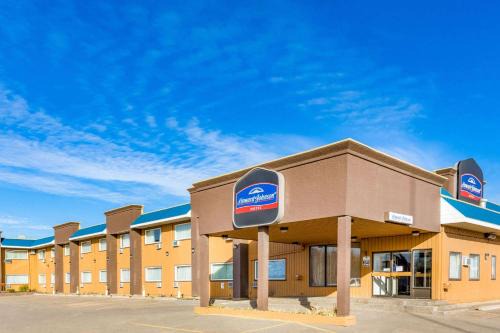 Fort St. John Hotel | Howard Johnson by Wyndham Fort St. John