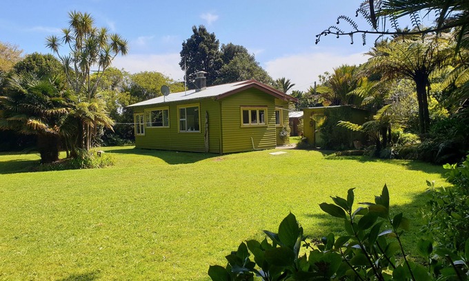 Punakaiki House | Huāki Punakaiki Bach