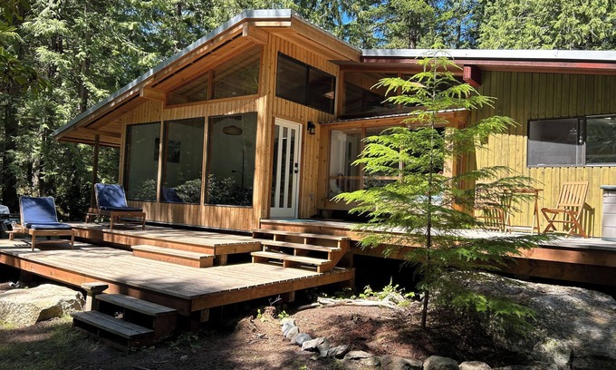 Savary Island Cabin | Huckleberry Hideaway - an idyllic off-grid cabin on Savary Island, BC. Canada.